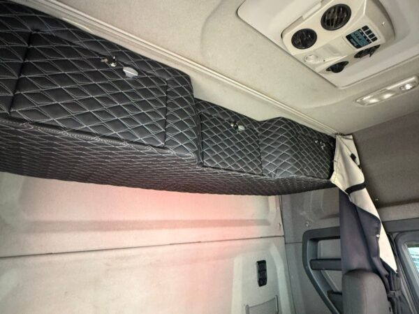 Maleiro e Forração Interna - 21