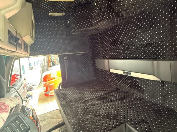 Maleiro e Forração Interna - 8